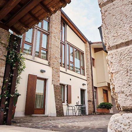 Ad Sidera Bed & Breakfast Pastrengo Dış mekan fotoğraf